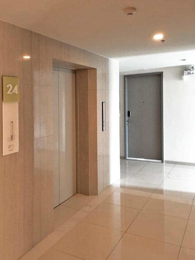 The Base Deluxe Kingsize Apartment Pattaya Bagian luar foto