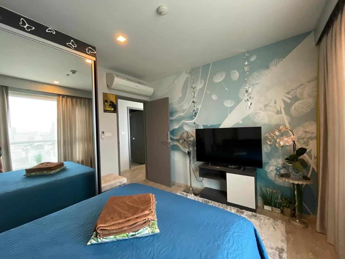 The Base Deluxe Kingsize Apartment Pattaya Bagian luar foto