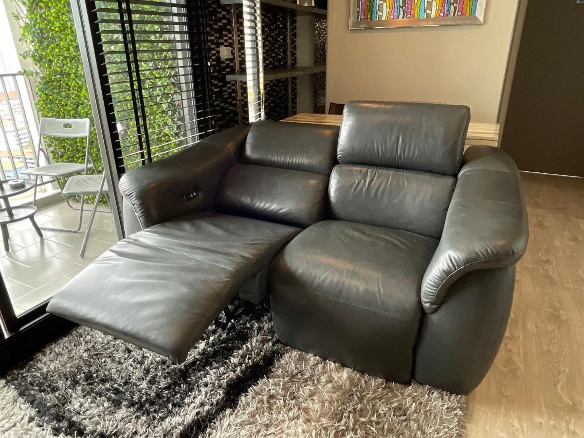 The Base Deluxe Kingsize Apartment Pattaya Bagian luar foto